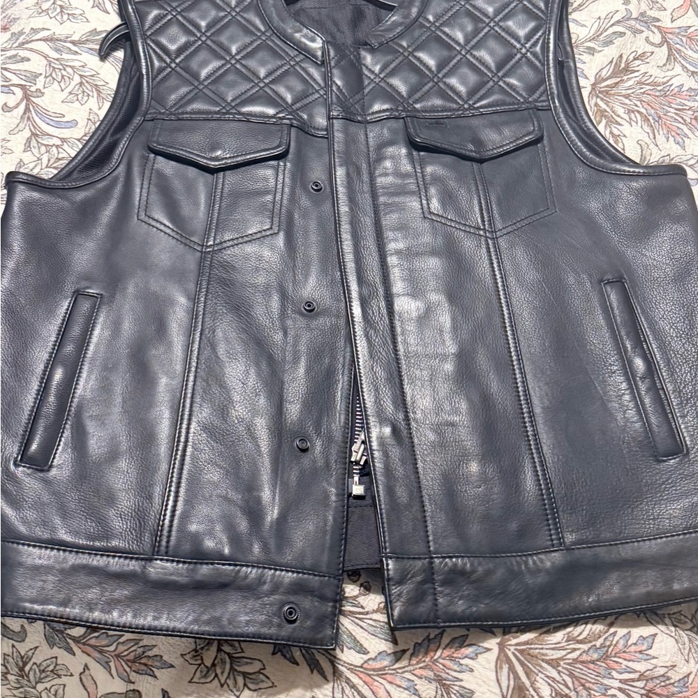 Men's Quilted Black Leather Vest